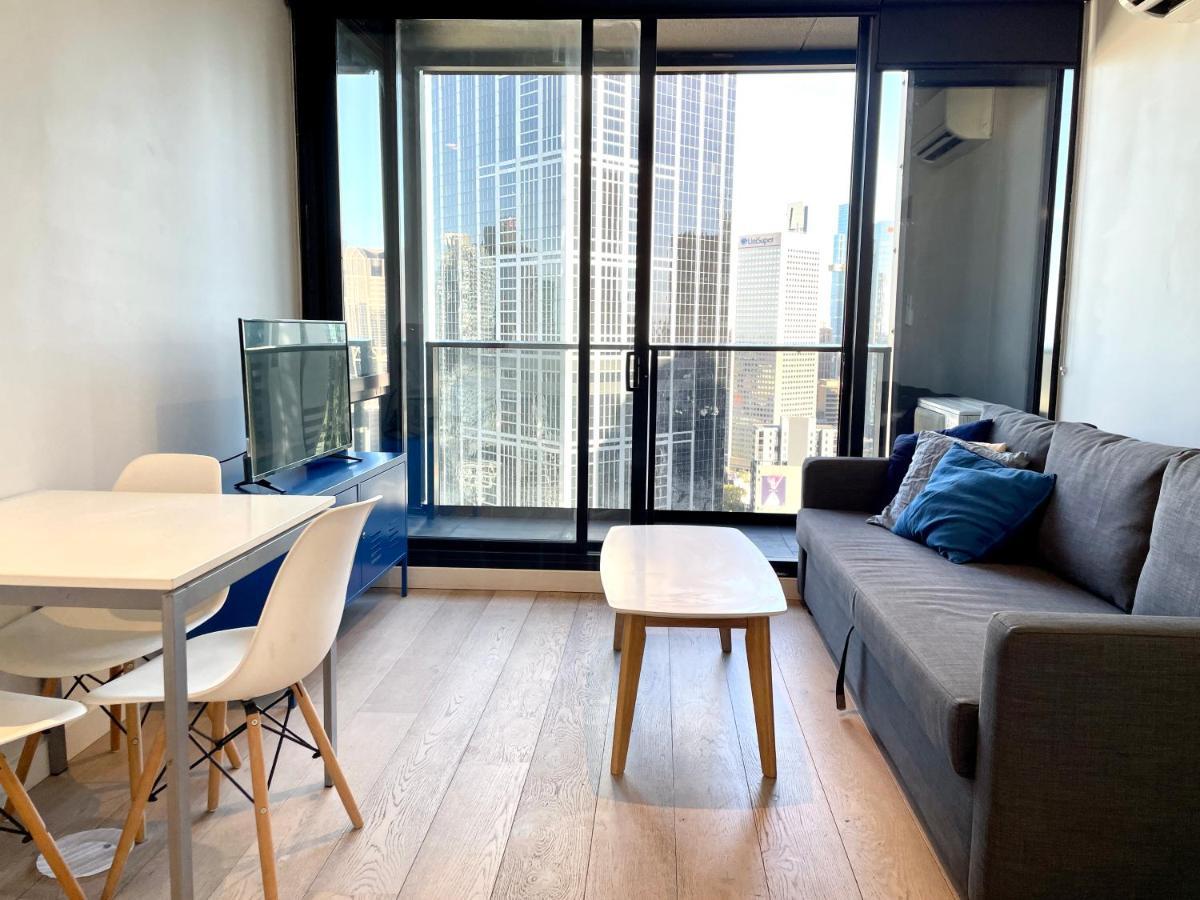 Readyset Apartments At Empire Melbourne Exterior foto
